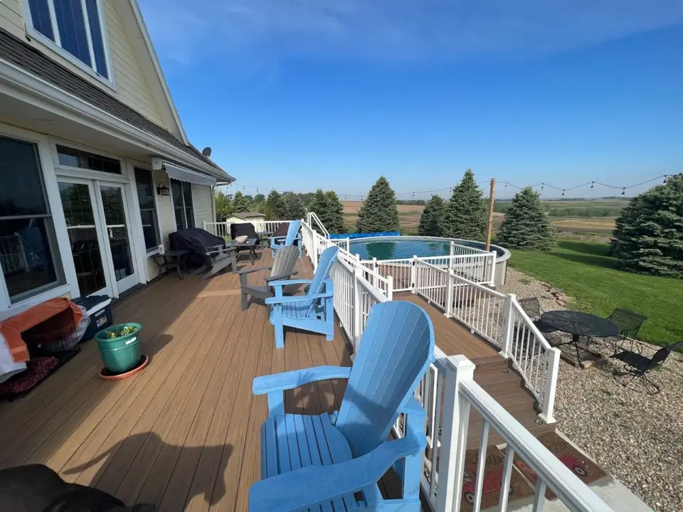 COMPLETE DECK SERVICES