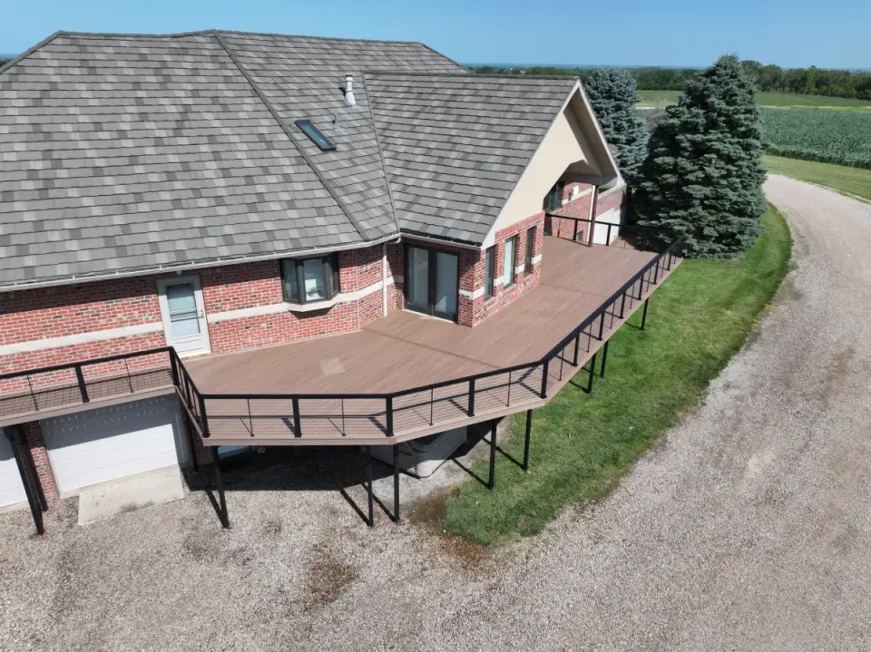 Curved Deck