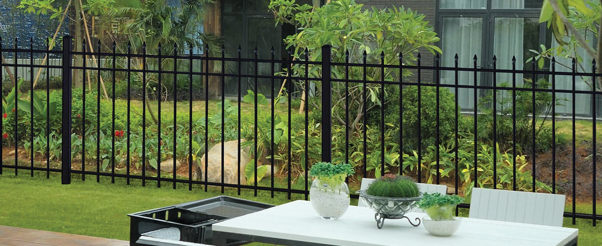 Classic Ornamental Aluminum Fence