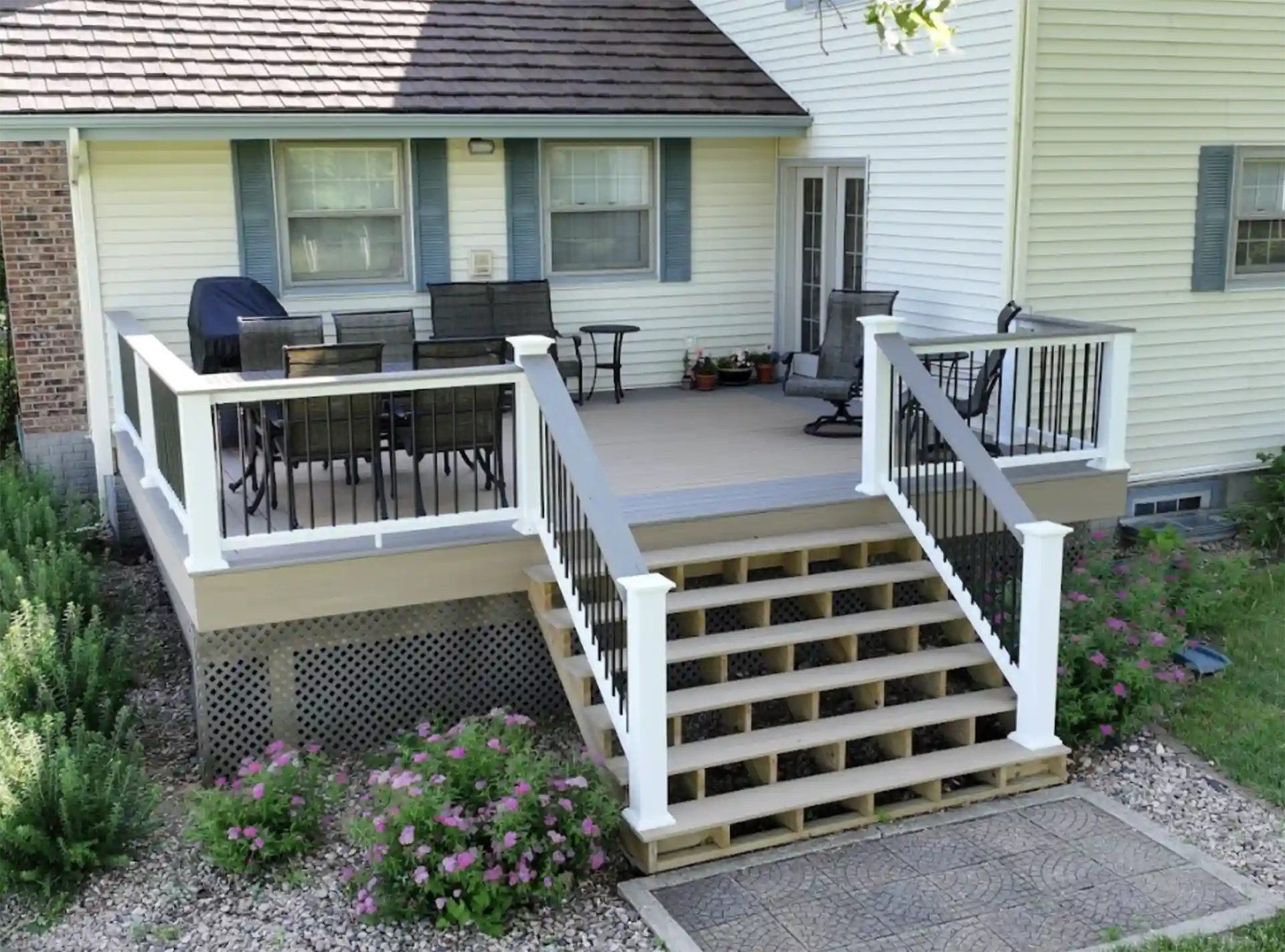 permits to build a deck in Elkhorn NE