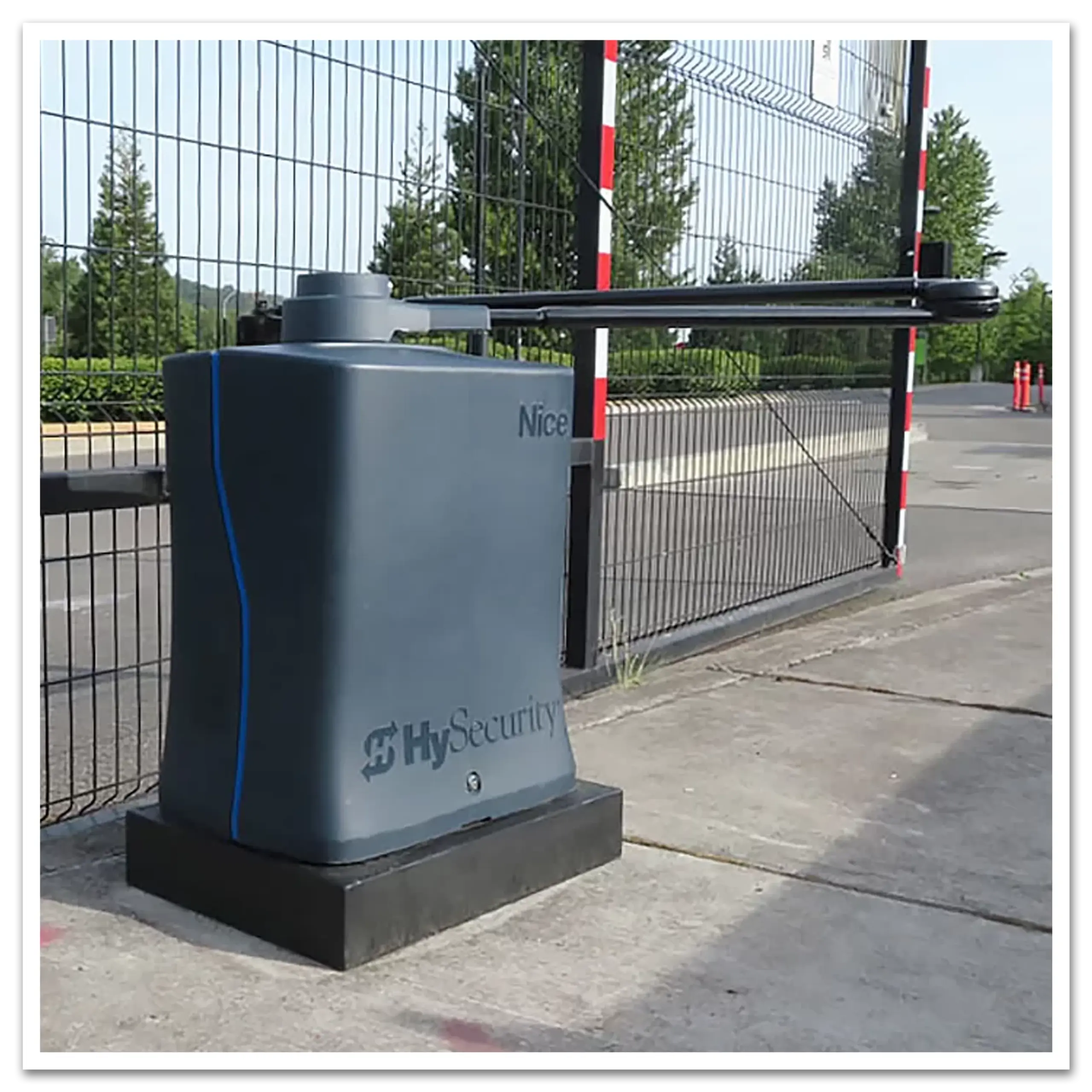 Aluminum Gate Installation